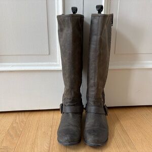 Steve Madden leather boots